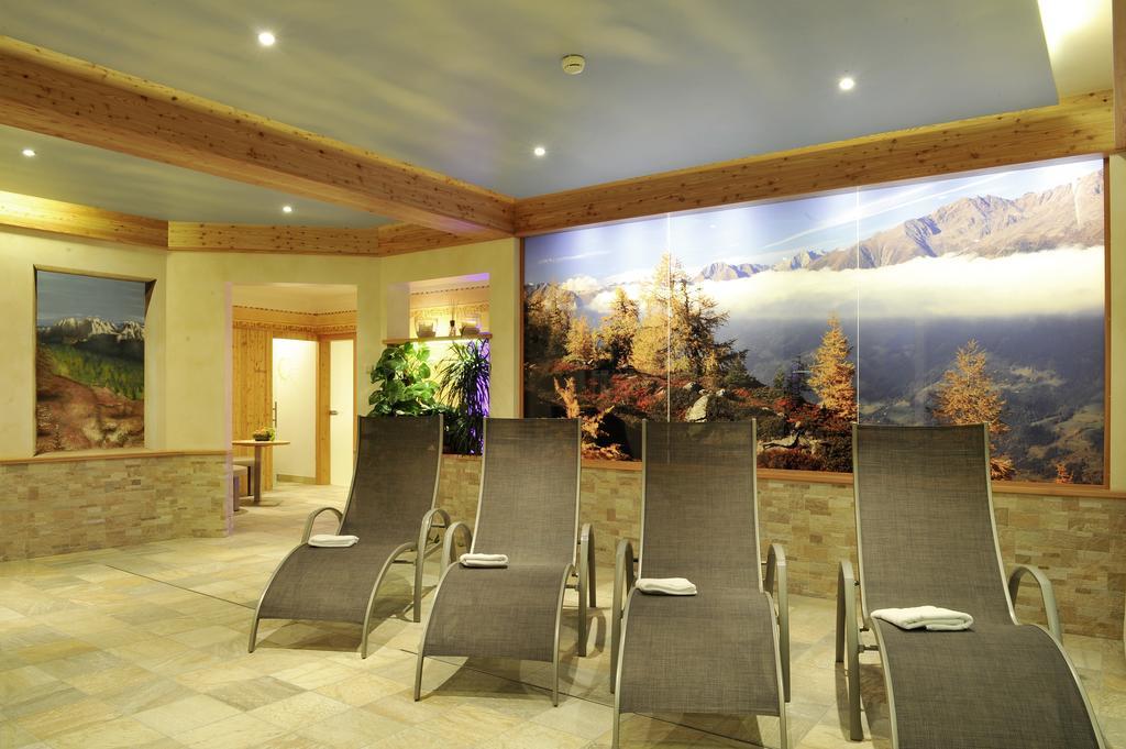 Familienhotel Moos-Alm Лиенц Екстериор снимка