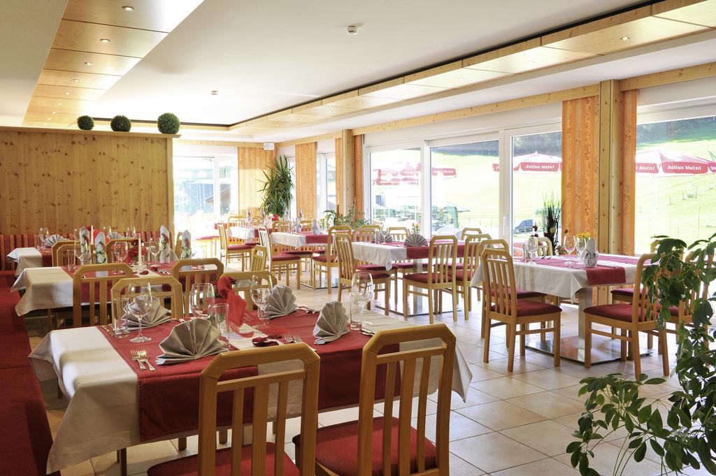 Familienhotel Moos-Alm Лиенц Екстериор снимка